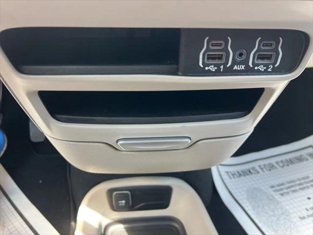 Used 2023 Chrysler Pacifica - photo 44