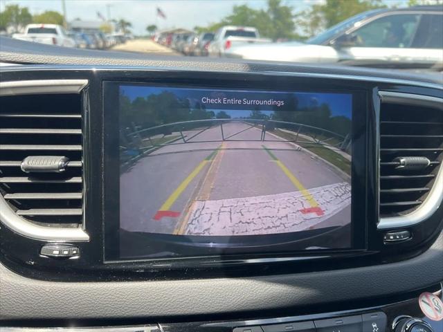 Used 2023 Chrysler Pacifica - photo 48