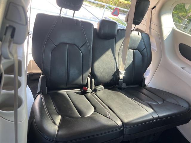 Used 2023 Chrysler Pacifica - photo 33