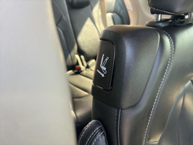 Used 2023 Chrysler Pacifica - photo 37
