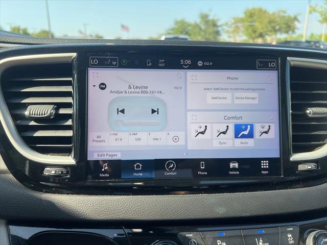 Used 2023 Chrysler Pacifica - photo 54