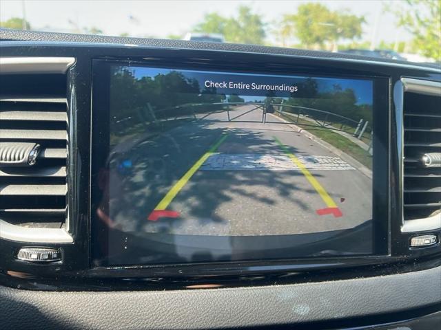 Used 2023 Chrysler Pacifica - photo 55