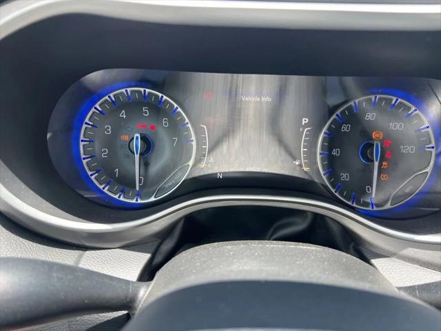 Used 2023 Chrysler Pacifica - photo 46