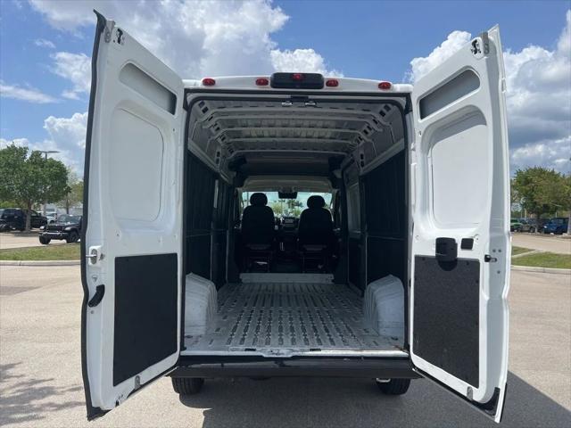 Used 2023 Ram ProMaster 2500 - photo 21