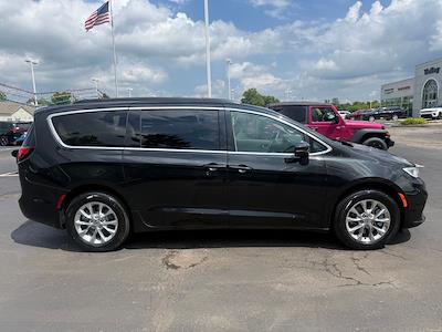 2022 Chrysler Pacifica AWD Minivan for sale #DC26023A - photo 2