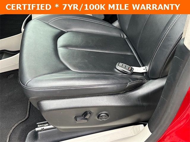 Used 2024 Chrysler Pacifica - photo 15