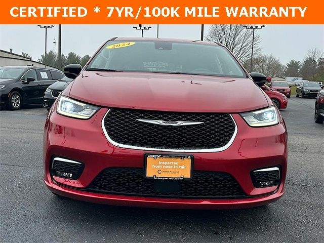 Used 2024 Chrysler Pacifica - photo 6