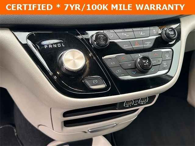 Used 2024 Chrysler Pacifica - photo 27