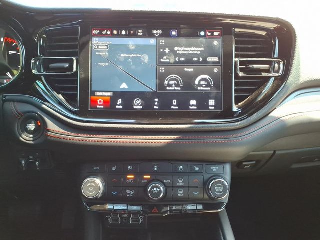 Used 2023 Dodge Durango - photo 2