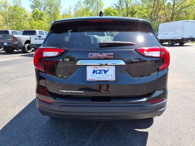 Used 2024 GMC Terrain - photo 8