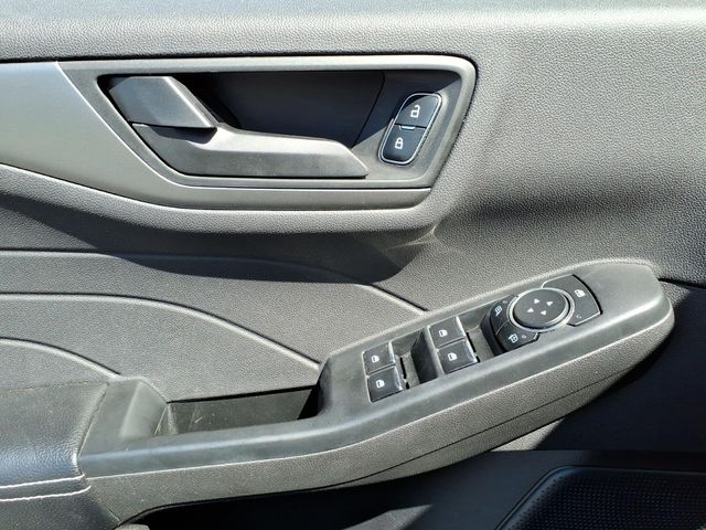 Used 2023 Ford Escape - photo 13