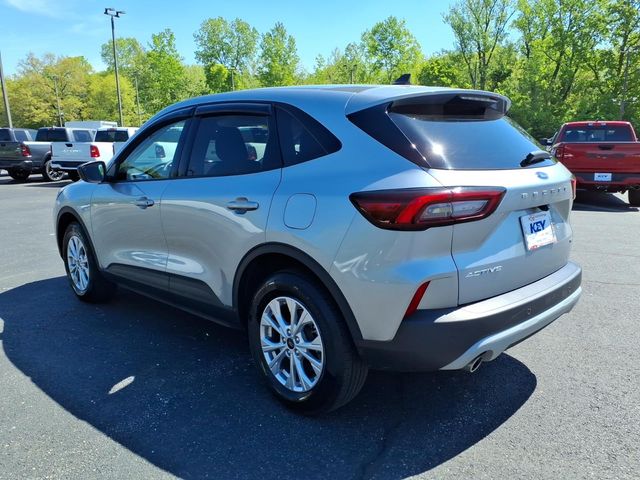 Used 2023 Ford Escape - photo 7