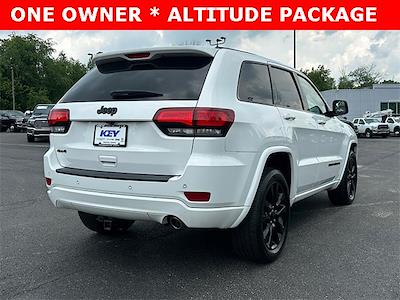 2018 Jeep Grand Cherokee 4x4 SUV for sale #KS95013A - photo 2