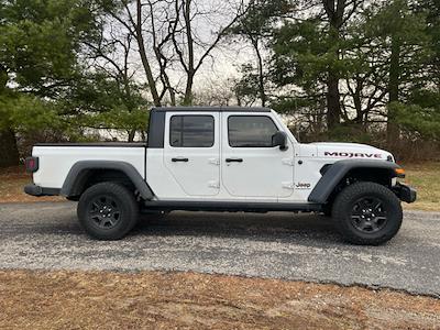 Used 2023 Jeep Gladiator - photo 1