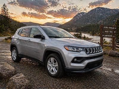 Used 2022 Jeep Compass - photo 1