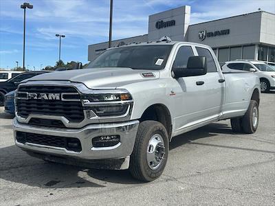 New 2026 Ram 3500 Tradesman Crew Cab 4x4 DRW Pickup for sale #152670 - photo 2