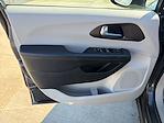 Used 2017 Chrysler Pacifica Minivan for sale #C203537A - photo 11