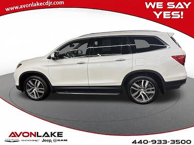 Used 2017 Honda Pilot - photo 1