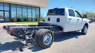 2024 Ram 3500 Crew Cab DRW 4x4, Cab Chassis for sale #24134 - photo 2