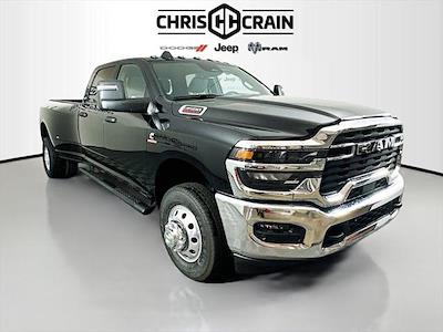 New 2025 Ram 3500 Tradesman Crew Cab 4x4 DRW Pickup for sale #SG520008 - photo 1