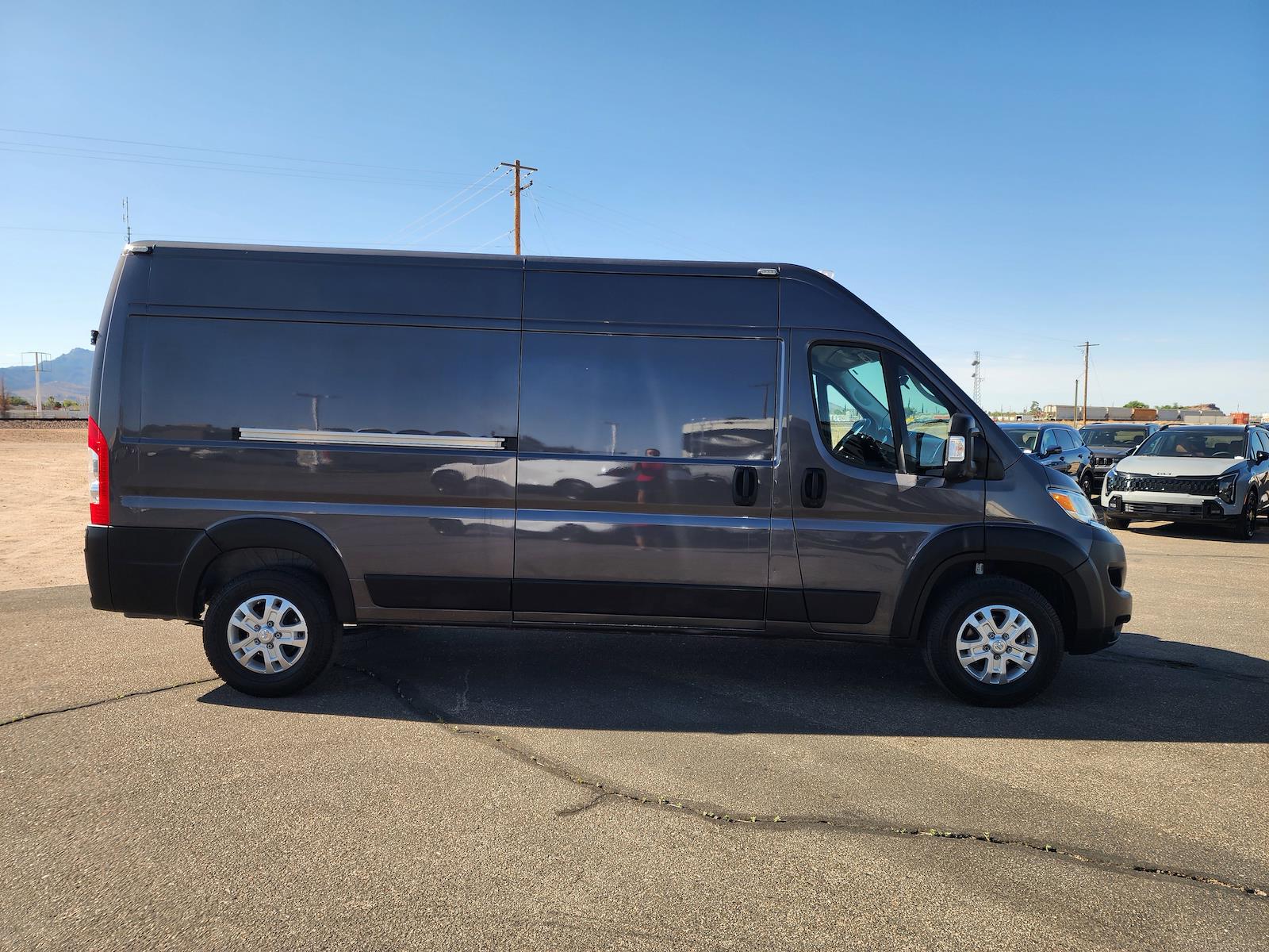 Used 2023 Ram ProMaster 2500 - photo 5