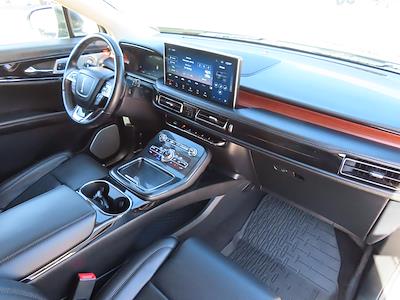 Used 2022 Lincoln Nautilus - photo 1