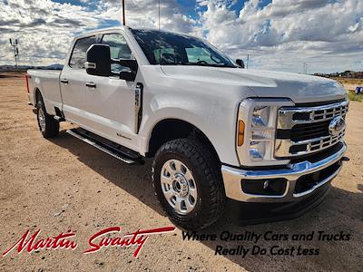 Used 2024 Ford F-250 - photo 1