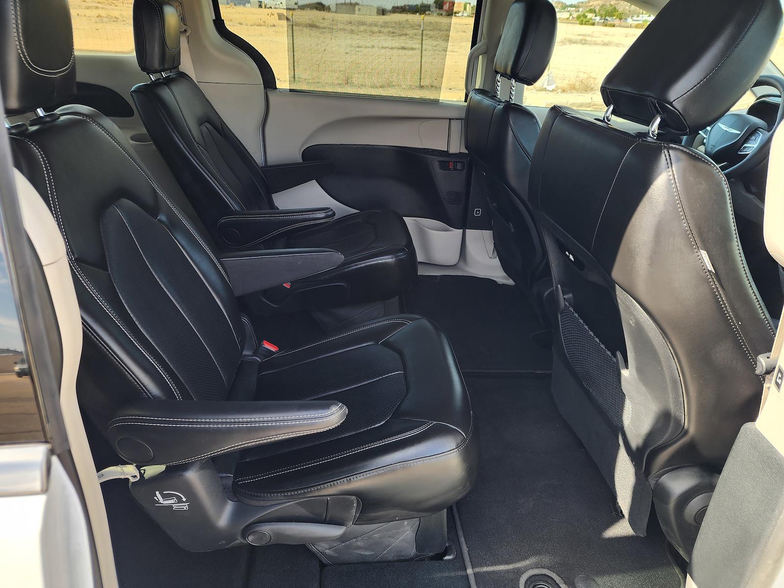 Used 2024 Chrysler Pacifica - photo 14