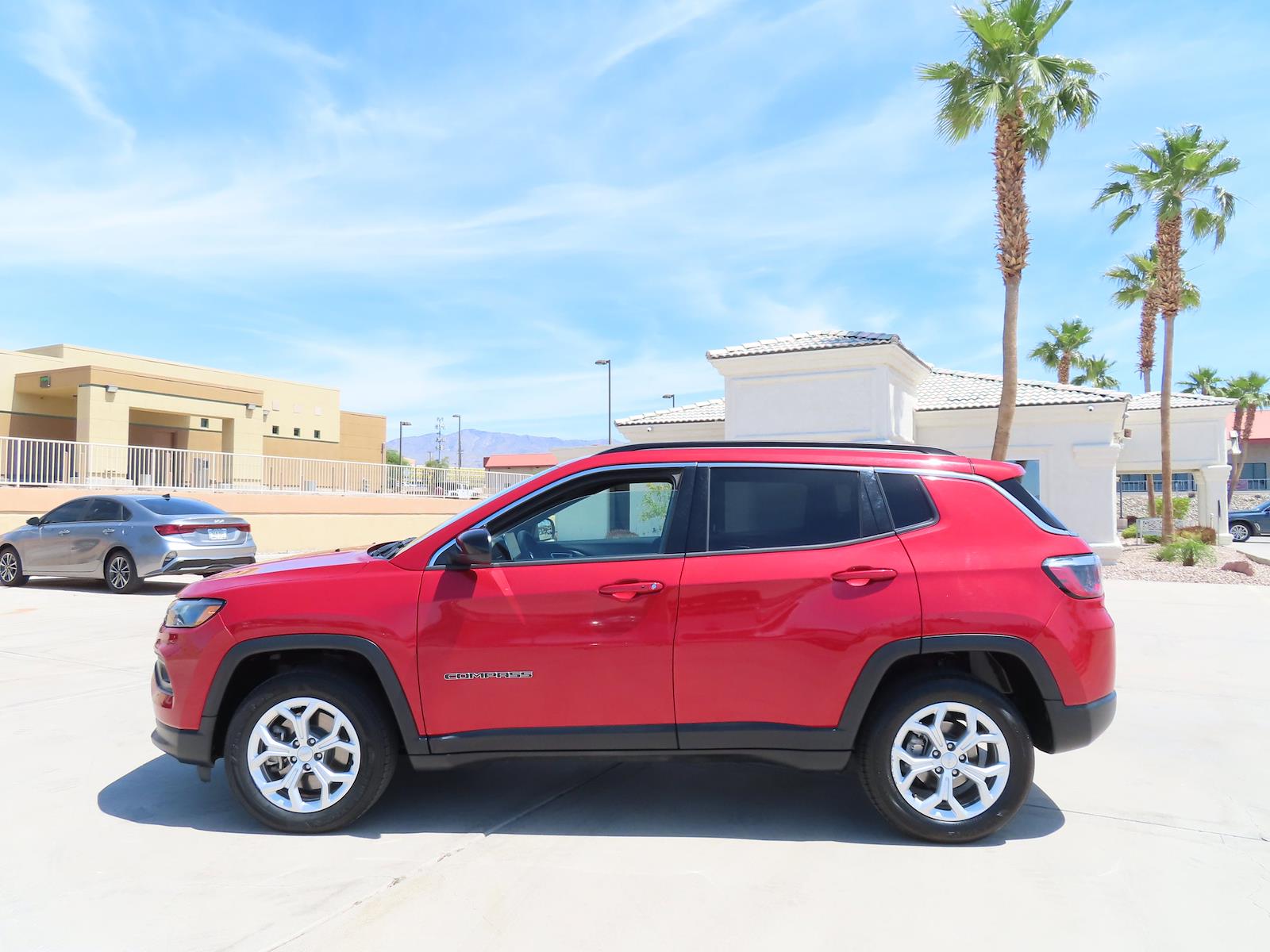 Used 2024 Jeep Compass - photo 1