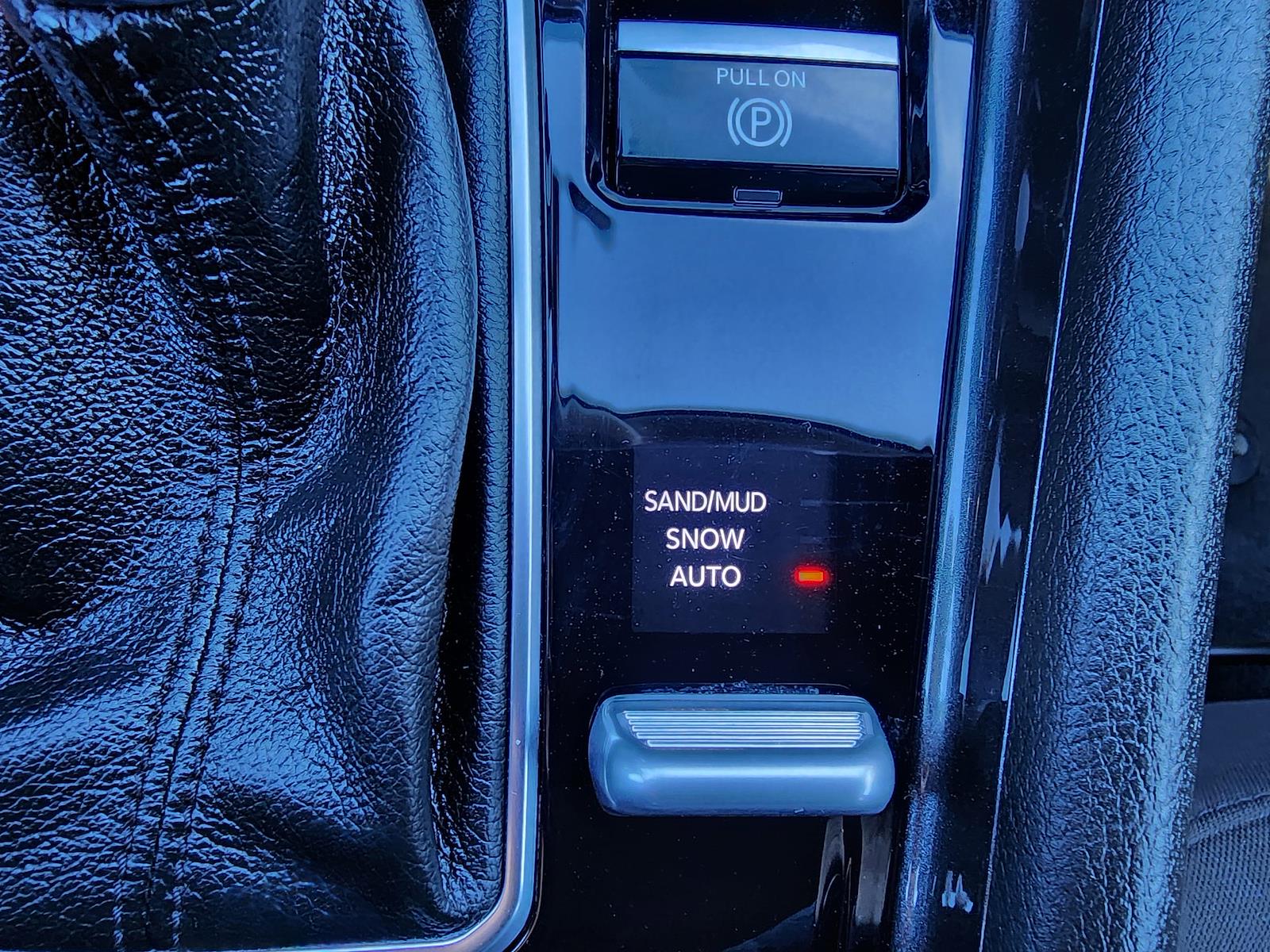 Used 2025 Jeep Compass - photo 26
