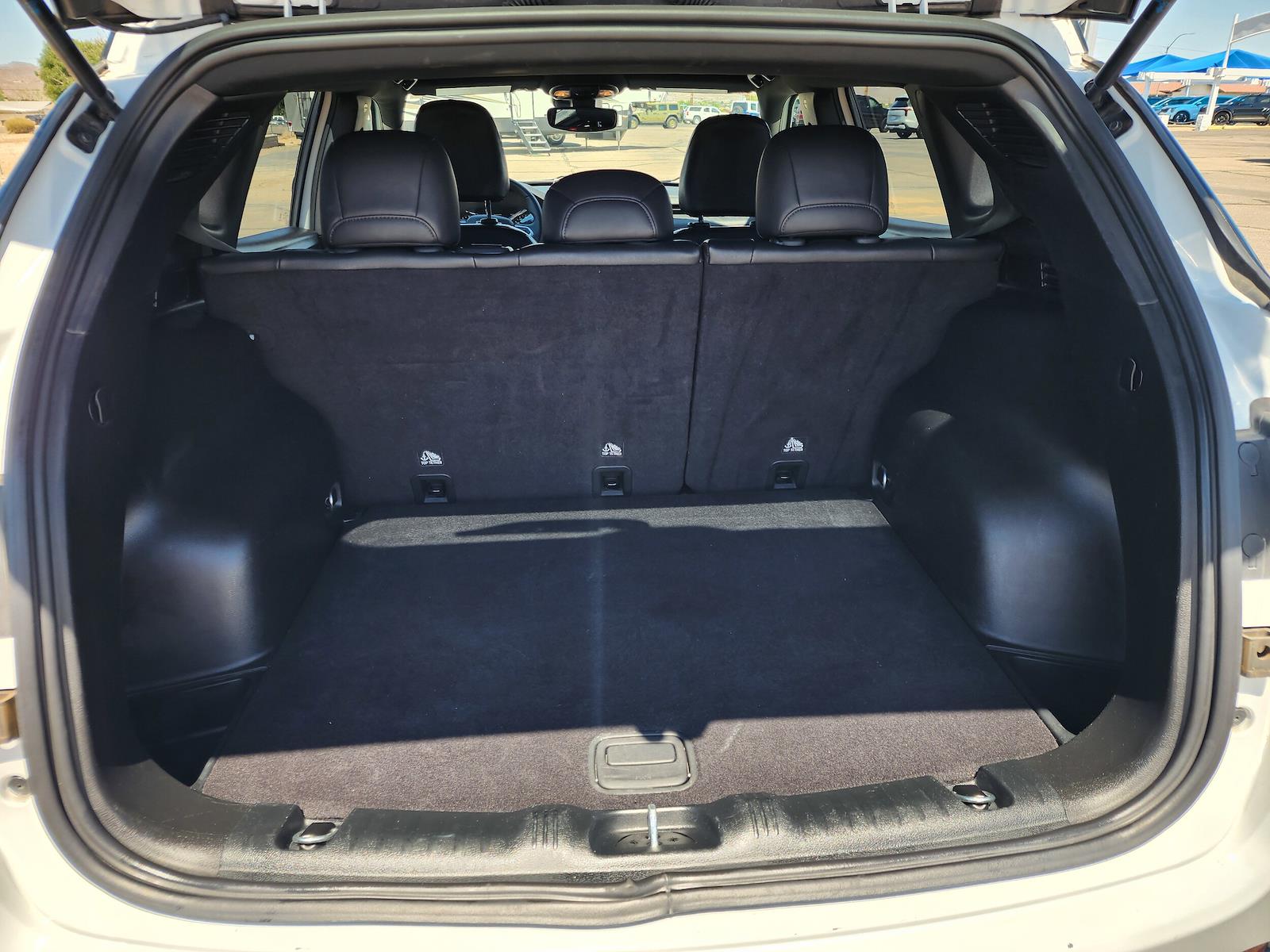 Used 2025 Jeep Compass - photo 13