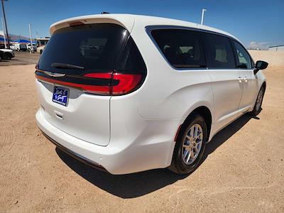 2024 Chrysler Pacifica FWD Minivan for sale #P3461 - photo 2