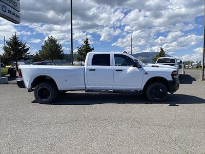 New 2025 Ram 3500 Tradesman Crew Cab 4x4 DRW Pickup for sale #RT4073 - photo 2