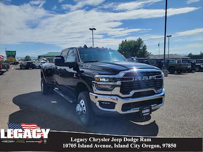 New 2025 Ram 3500 Tradesman Crew Cab 4x4 DRW Pickup for sale #RT4183 - photo 1