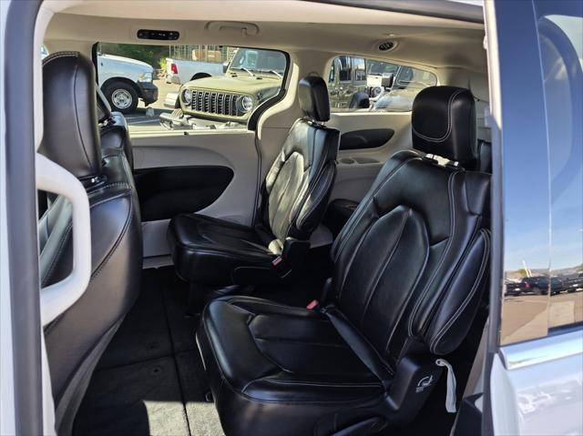 Used 2023 Chrysler Pacifica - photo 20