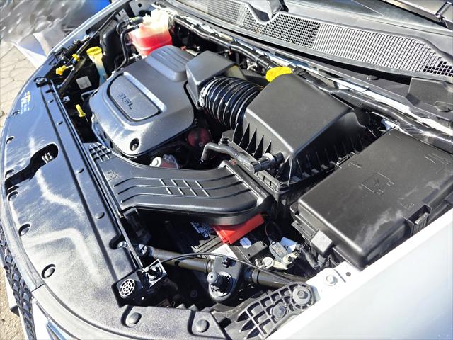 Used 2023 Chrysler Pacifica - photo 23