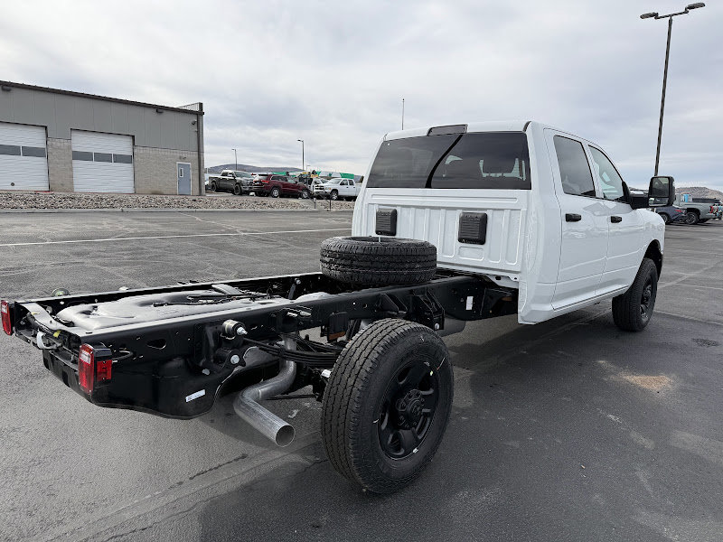 New 2026 Ram 3500 - photo 6