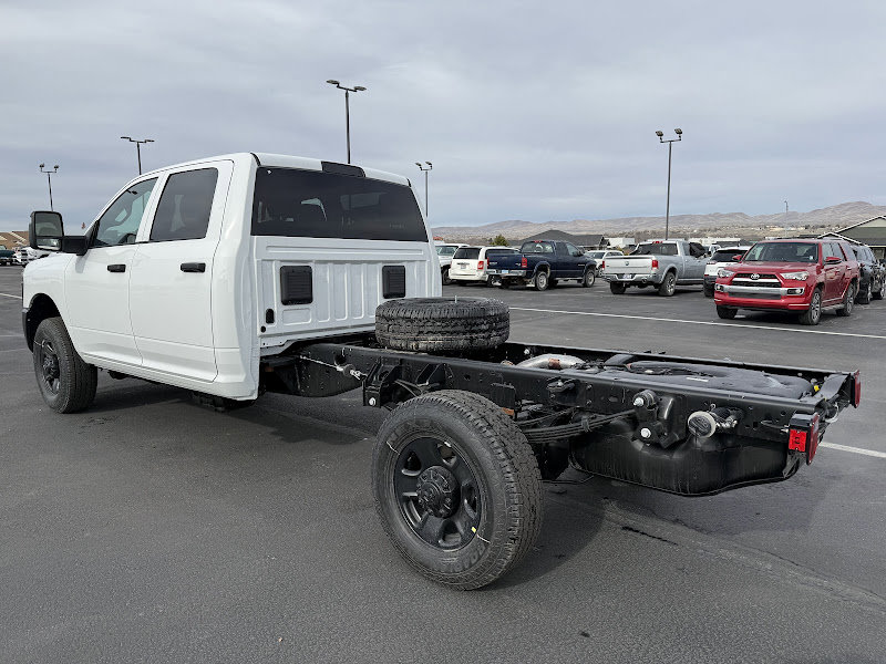 New 2026 Ram 3500 - photo 2