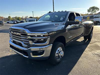 New 2026 Ram 3500 Laramie Crew Cab 4x4 DRW Pickup for sale #260036 - photo 2
