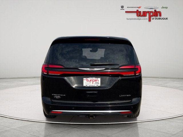 Used 2024 Chrysler Pacifica - photo 6