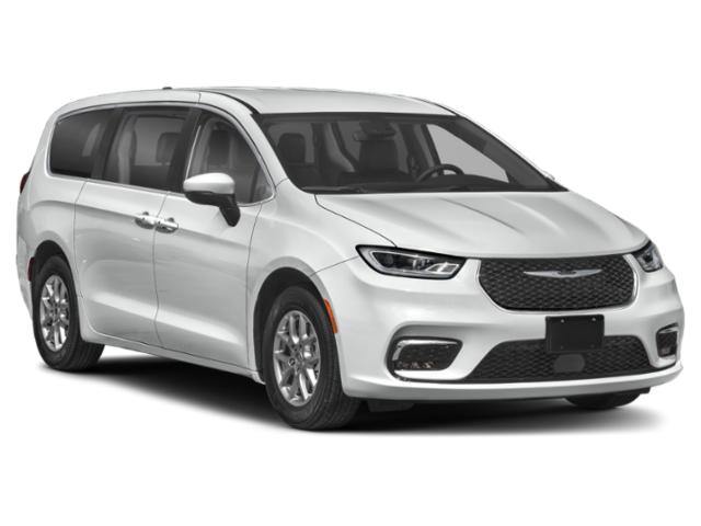 Used 2024 Chrysler Pacifica - photo 8