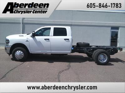 New 2025 Ram 3500 Tradesman Crew Cab 4x4 60 CA Cab Chassis for sale #59946 - photo 1