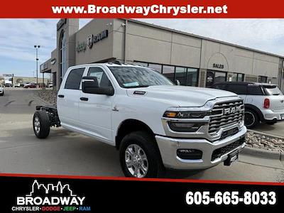 New 2025 Ram 3500 Tradesman Crew Cab 4x4 60 CA Cab Chassis for sale #2227 - photo 1