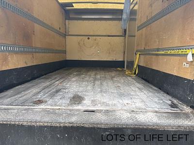 Used 2018 Chevrolet Express 3500 - photo 1