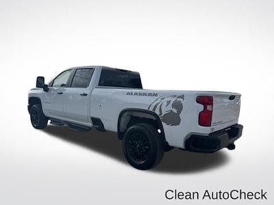 Used 2025 Chevrolet Silverado 3500 - photo 1