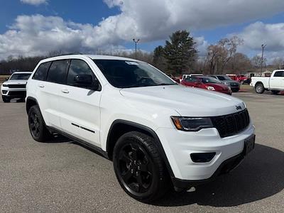Used 2020 Jeep Grand Cherokee - photo 1
