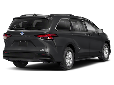 Used 2021 Toyota Sienna - photo 1