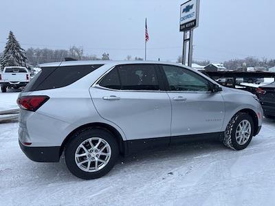 Used 2022 Chevrolet Equinox - photo 1