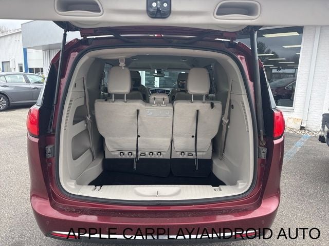 Used 2018 Chrysler Pacifica - photo 15