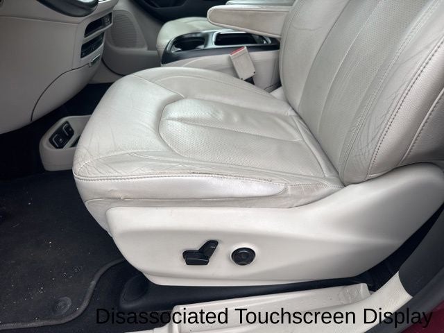 Used 2018 Chrysler Pacifica - photo 27